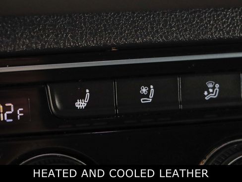 Used 2023 Volkswagen Atlas Cross Sport SEL Premium R-Line image 21