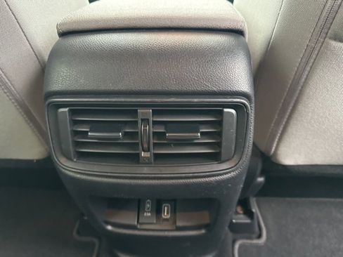 Used 2019 Honda CR-V EX image 40