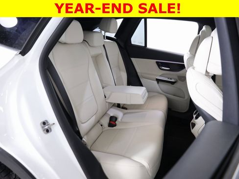 Certified 2025 Mercedes-Benz GLC 300 4MATIC image 41