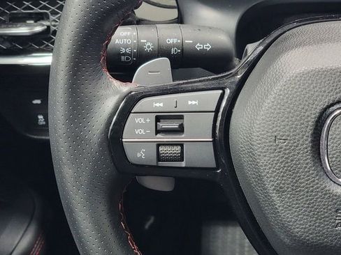 Certified 2025 Acura ADX A-Spec image 27