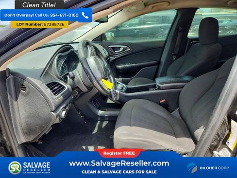 Used 2016 Chrysler 200 Limited w/ Convenience Group FWD image 9