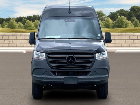 Used 2024 Mercedes-Benz Sprinter 144 Cargo image 3