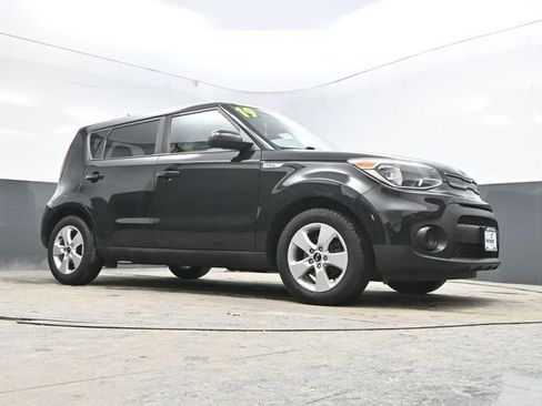 Used 2019 Kia Soul image 30