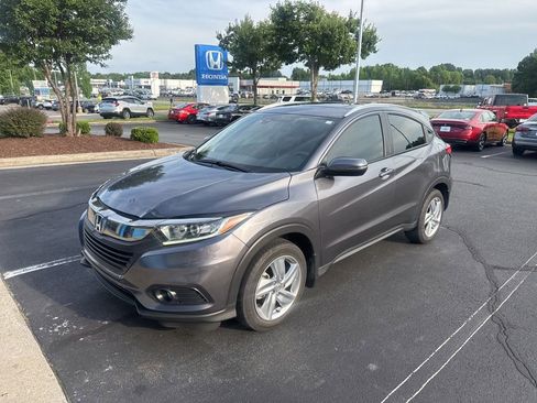 Used 2020 Honda HR-V EX image 3