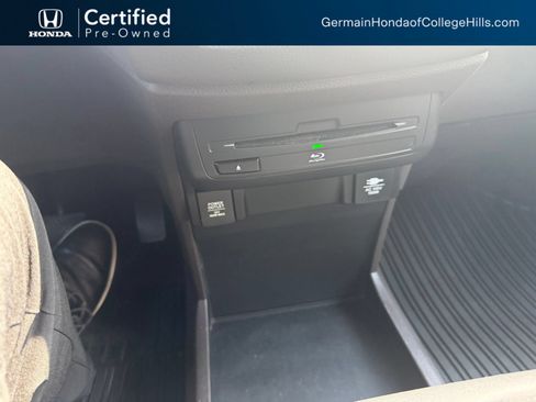 Used 2018 Honda Odyssey Elite image 27