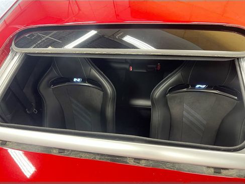 Used 2025 Hyundai Elantra N w/ Cargo Package FWD image 23