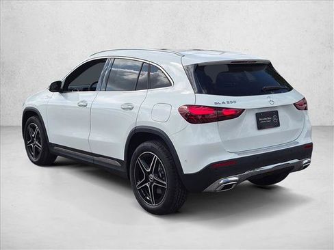 New 2026 Mercedes-Benz GLA 250 image 8