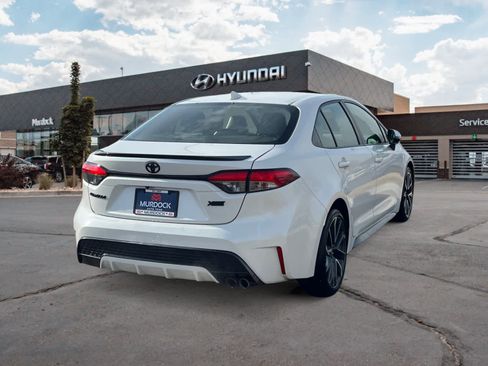 Used 2021 Toyota Corolla XSE image 5