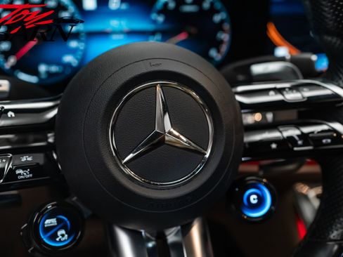 Used 2022 Mercedes-Benz E 53 AMG 4MATIC Sedan image 31