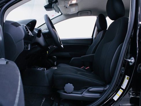 Used 2024 Mitsubishi Mirage G4 ES image 3