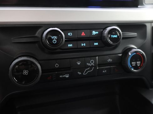 Used 2025 Ford F250 XLT w/ Black Appearance Package AWD/4WD image 59