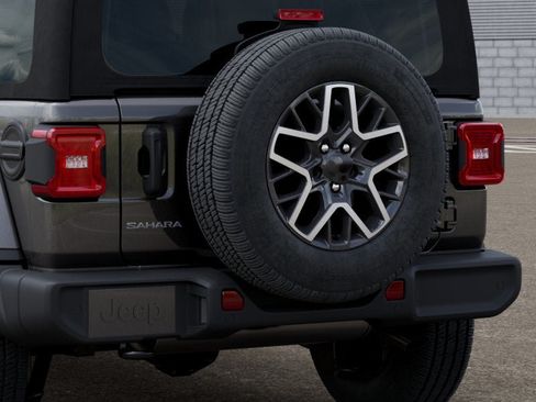 New 2027 Jeep Wrangler Unlimited Sahara AWD/4WD image 39