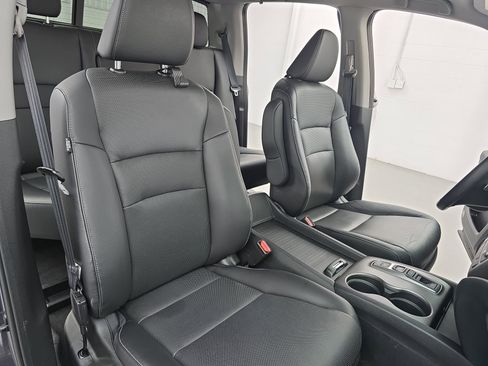 Certified 2023 Honda Ridgeline RTL image 10