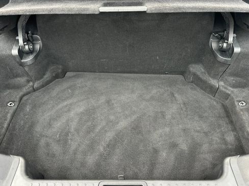 Used 2015 Mercedes-Benz SL 63 AMG image 15