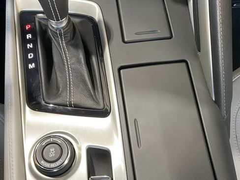 Used 2016 Chevrolet Corvette Stingray Coupe w/ 2LT Preferred Equipment Group RWD image 23