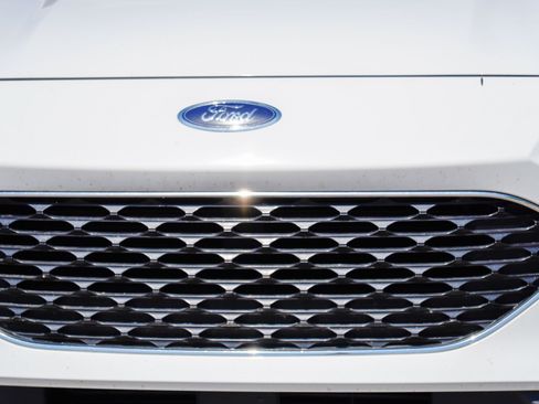 Used 2022 Ford Escape SEL w/ Technology Package AWD/4WD image 38