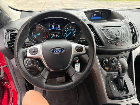 Used 2016 Ford Escape SE FWD image 21