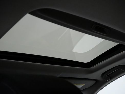 Used 2019 Honda CR-V EX image 4