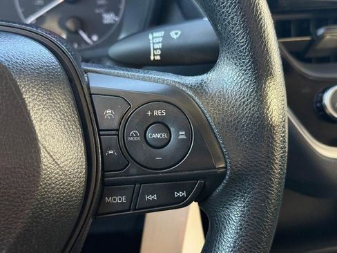 Used 2024 Toyota Corolla LE image 21