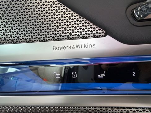 Certified 2023 BMW 740i image 40