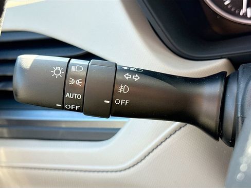 Used 2026 Subaru Forester Limited AWD/4WD image 12