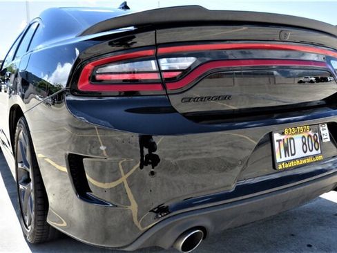 Used 2019 Dodge Charger R/T w/ Plus Group RWD image 6