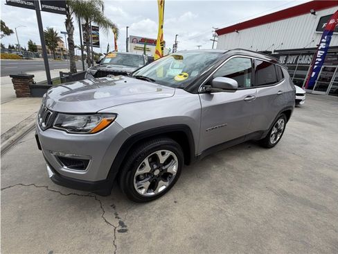 Used 2020 Jeep Compass Limited FWD image 10