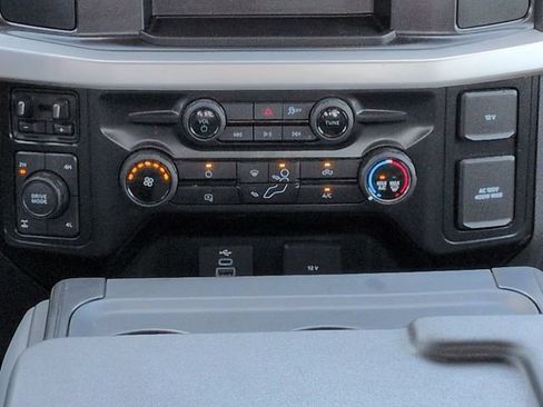 Used 2025 Ford F250 XL AWD/4WD image 19