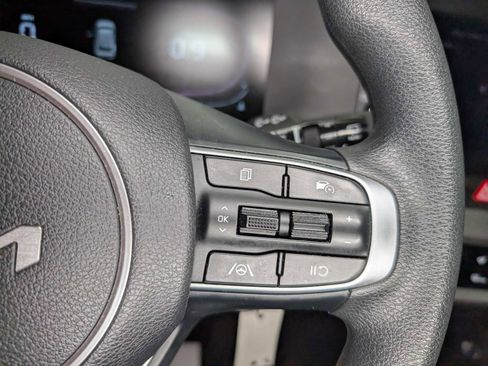 Certified 2023 Kia Sportage LX image 34