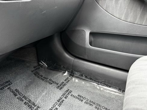 Used 2005 Honda Civic EX image 20