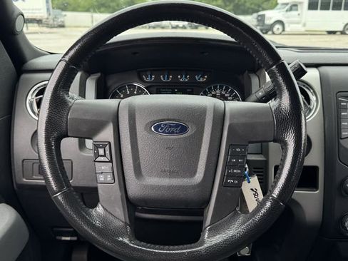 Used 2014 Ford F150 XLT w/ XLT Chrome Package RWD image 12