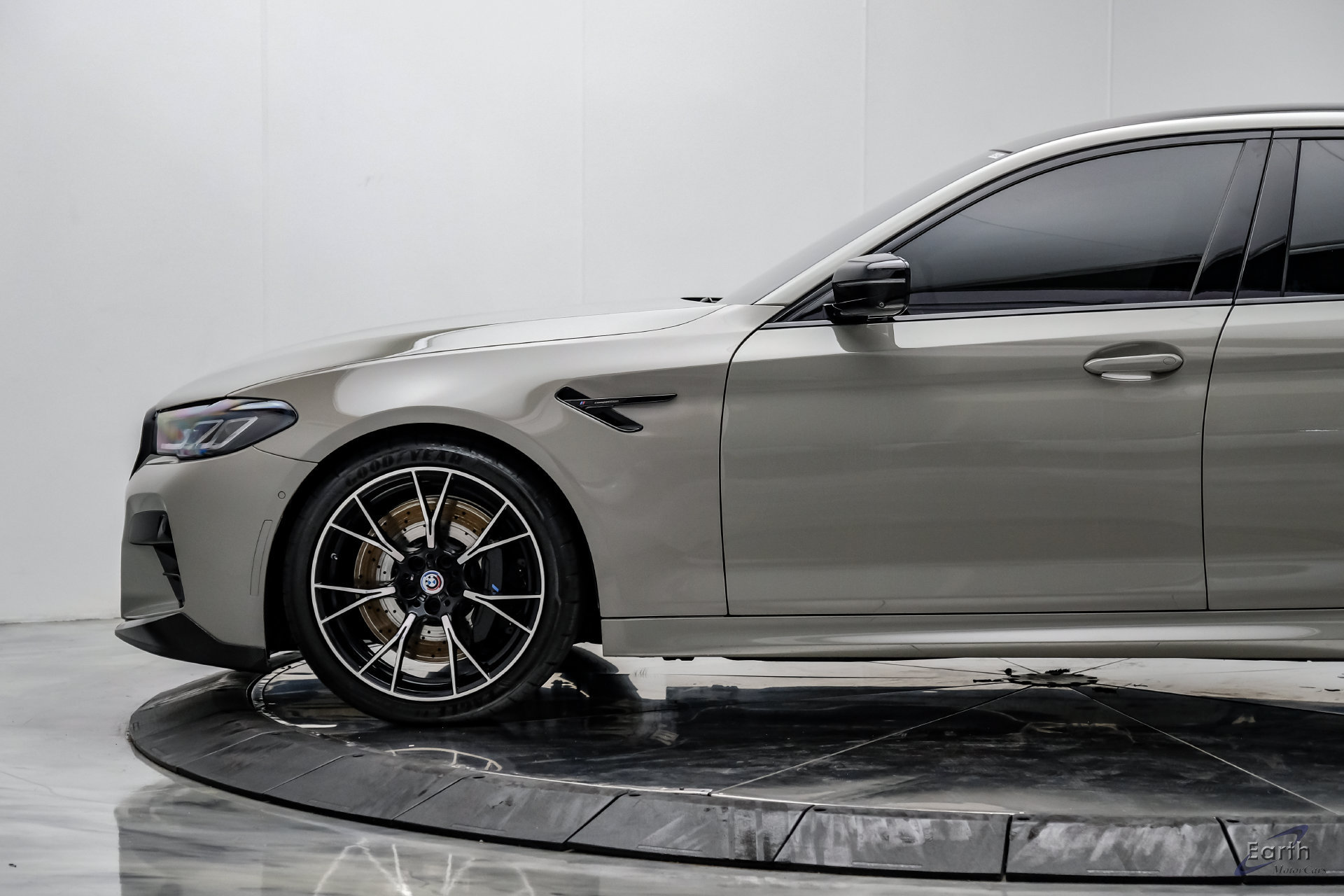 Used 2023 BMW M5 w/ Competition Package AWD/4WD image 8
