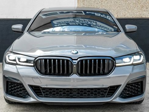 Used 2021 BMW M550i xDrive w/ Premium Package AWD/4WD image 5