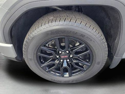 Certified 2023 GMC Sierra 1500 Elevation w/ Elevation Premium Package AWD/4WD image 9