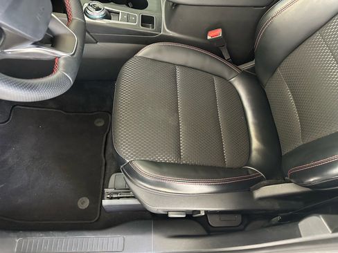 Used 2025 Ford Escape ST-Line w/ Tech Pack #1 FWD image 22