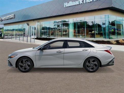 New 2026 Hyundai Elantra Sport image 3