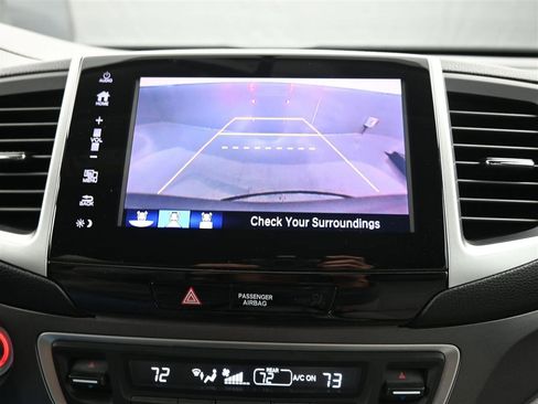 Used 2018 Honda Pilot EX image 17