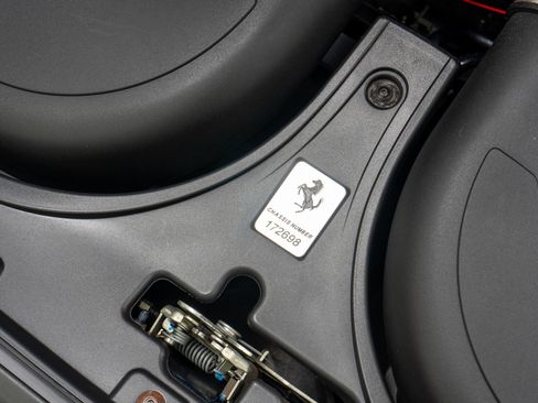 Used 2010 Ferrari California RWD image 51