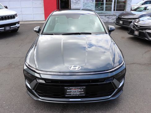 Used 2026 Hyundai Sonata Blue FWD image 9