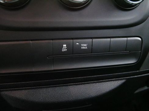 Used 2016 RAM 1500 Express AWD/4WD image 30