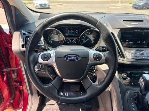 Used 2015 Ford Escape SE w/ Equipment Group 201A AWD/4WD image 12