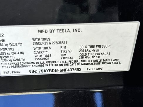 Used 2022 Tesla Model Y Performance AWD/4WD image 29