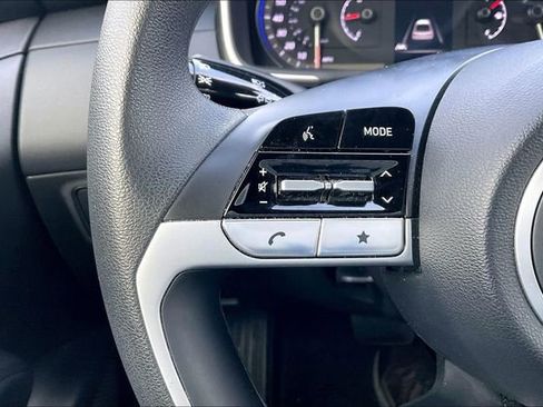 Certified 2024 Hyundai Santa Cruz SEL image 18