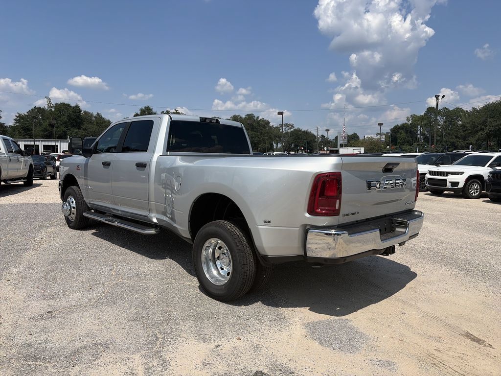 New 2027 RAM 3500 Big Horn AWD/4WD image 4