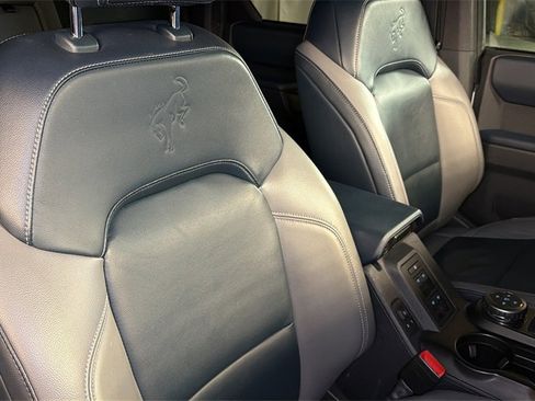Used 2021 Ford Bronco Outer Banks image 12