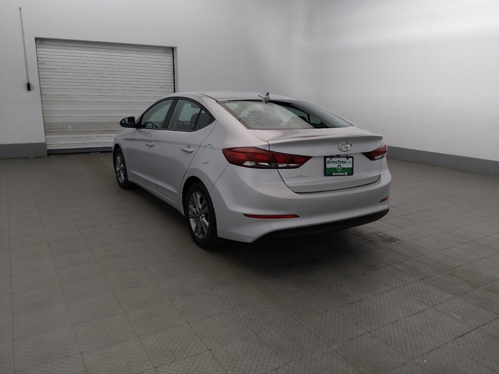 Used 2018 Hyundai Elantra SEL FWD image 5