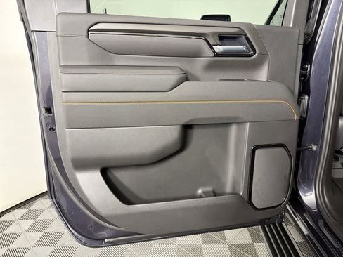 New 2026 GMC Sierra 2500 AT4 w/ AT4 Premium Plus Package image 39