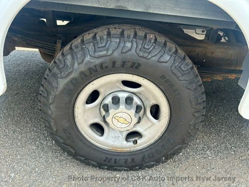 Used 2020 Chevrolet Express 3500 w/ Power Convenience Package RWD image 34