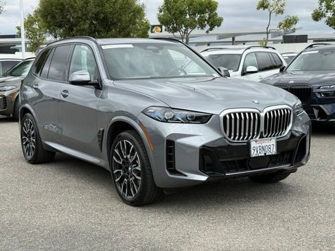 Used 2026 BMW X5 sDrive40i w/ M Sport Package RWD image 6