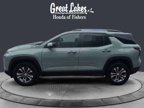 Used 2025 Chevrolet Equinox LT w/ Convenience Package II AWD/4WD image 2